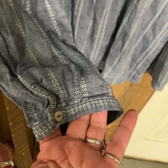 Nurture Blouse - Picture 4 of 8